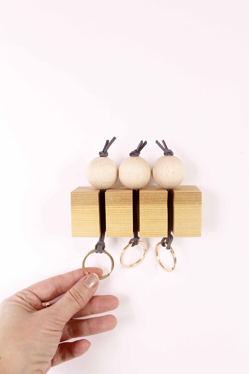 (image pour) Porte Clés Mural 3 Personnes Personnalisé